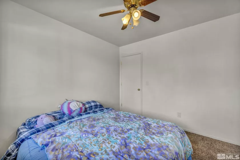 521 Whitaker, Fallon, Nevada 89406, 3 Bedrooms Bedrooms, ,2 BathroomsBathrooms,Residential,Residential,Whitaker,250001818