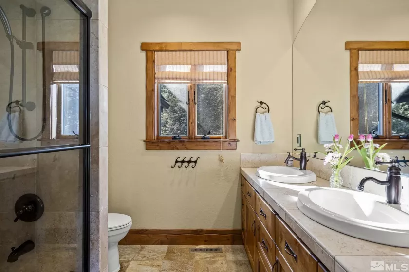 259 Five Creek, Gardnerville, Nevada 89460, 4 Bedrooms Bedrooms, ,5 BathroomsBathrooms,Residential,Residential,Five Creek,250001690