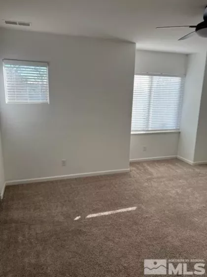 3885 Warren, Reno, Nevada 89509, 2 Bedrooms Bedrooms, ,3 BathroomsBathrooms,Residential,Residential,Warren,250001803