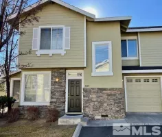3885 Warren, Reno, Nevada 89509, 2 Bedrooms Bedrooms, ,3 BathroomsBathrooms,Residential,Residential,Warren,250001803