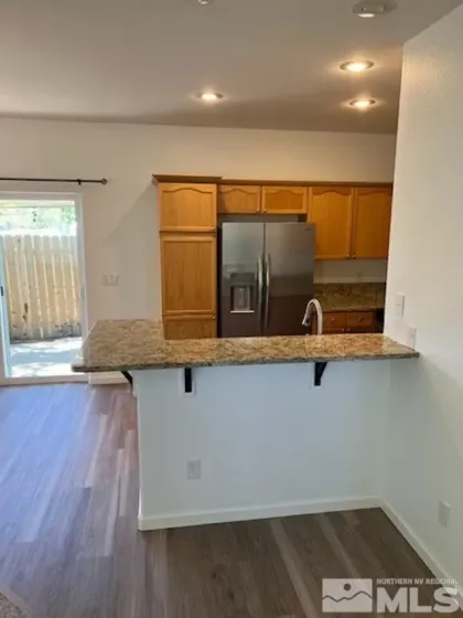 3885 Warren, Reno, Nevada 89509, 2 Bedrooms Bedrooms, ,3 BathroomsBathrooms,Residential,Residential,Warren,250001803