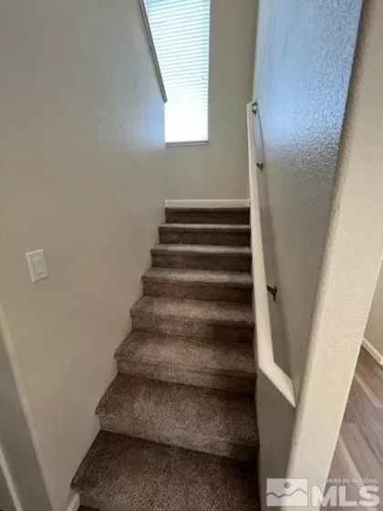 3885 Warren, Reno, Nevada 89509, 2 Bedrooms Bedrooms, ,3 BathroomsBathrooms,Residential,Residential,Warren,250001803