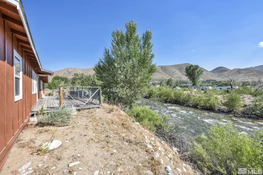 547 River, Coleville, California 96107, 2 Bedrooms Bedrooms, ,3 BathroomsBathrooms,Residential,Residential,River,250001812