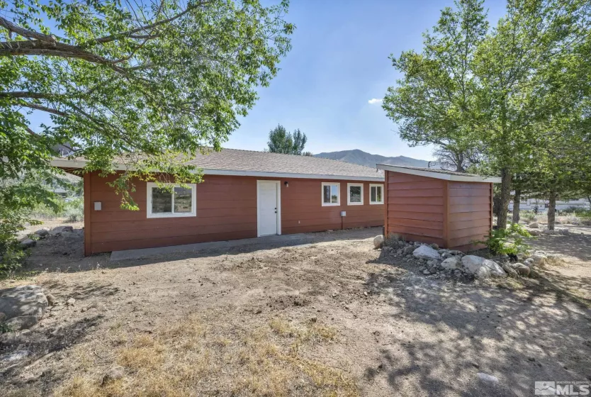 547 River, Coleville, California 96107, 2 Bedrooms Bedrooms, ,3 BathroomsBathrooms,Residential,Residential,River,250001812