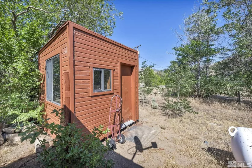 547 River, Coleville, California 96107, 2 Bedrooms Bedrooms, ,3 BathroomsBathrooms,Residential,Residential,River,250001812