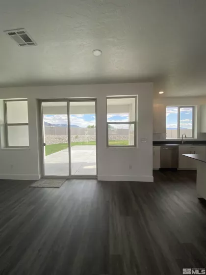 5950 Packsaddle, Winnemucca, Nevada 89445, 3 Bedrooms Bedrooms, ,2 BathroomsBathrooms,Residential,Residential,Packsaddle,250001676