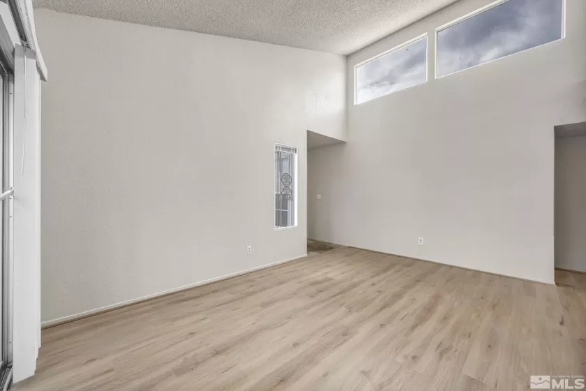 2625 Sunny Slope, Sparks, Nevada 89434, 2 Bedrooms Bedrooms, ,2 BathroomsBathrooms,Residential,Residential,Sunny Slope,250001688