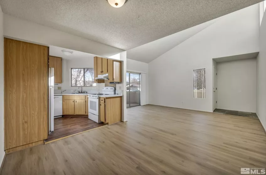 2625 Sunny Slope, Sparks, Nevada 89434, 2 Bedrooms Bedrooms, ,2 BathroomsBathrooms,Residential,Residential,Sunny Slope,250001688