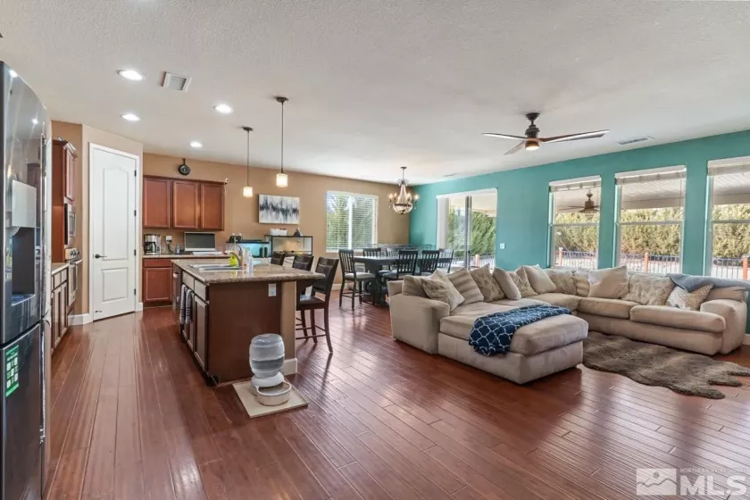 142 Denio, Dayton, Nevada 89403, 4 Bedrooms Bedrooms, ,2 BathroomsBathrooms,Residential,Residential,Denio,250001612
