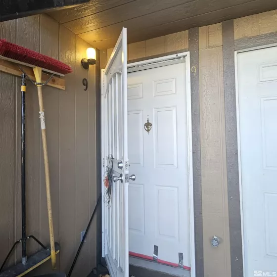 2375 Tripp, Reno, Nevada 89512, 2 Bedrooms Bedrooms, ,2 BathroomsBathrooms,Residential,Residential,Tripp,250001591