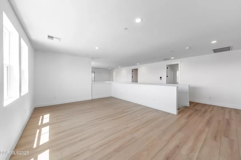 461 Hutchinson, Sparks, Nevada 89441, 5 Bedrooms Bedrooms, ,5 BathroomsBathrooms,Residential,Residential,Hutchinson,250001554