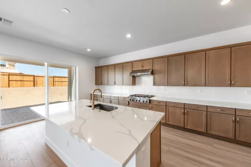 461 Hutchinson, Sparks, Nevada 89441, 5 Bedrooms Bedrooms, ,5 BathroomsBathrooms,Residential,Residential,Hutchinson,250001554