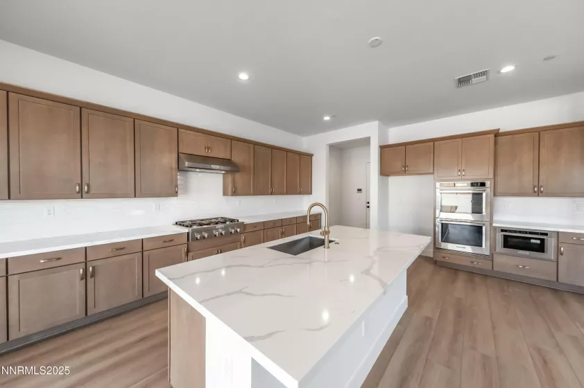 461 Hutchinson, Sparks, Nevada 89441, 5 Bedrooms Bedrooms, ,5 BathroomsBathrooms,Residential,Residential,Hutchinson,250001554