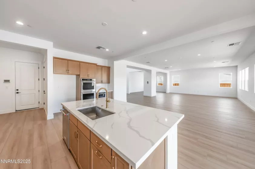 461 Hutchinson, Sparks, Nevada 89441, 5 Bedrooms Bedrooms, ,5 BathroomsBathrooms,Residential,Residential,Hutchinson,250001554