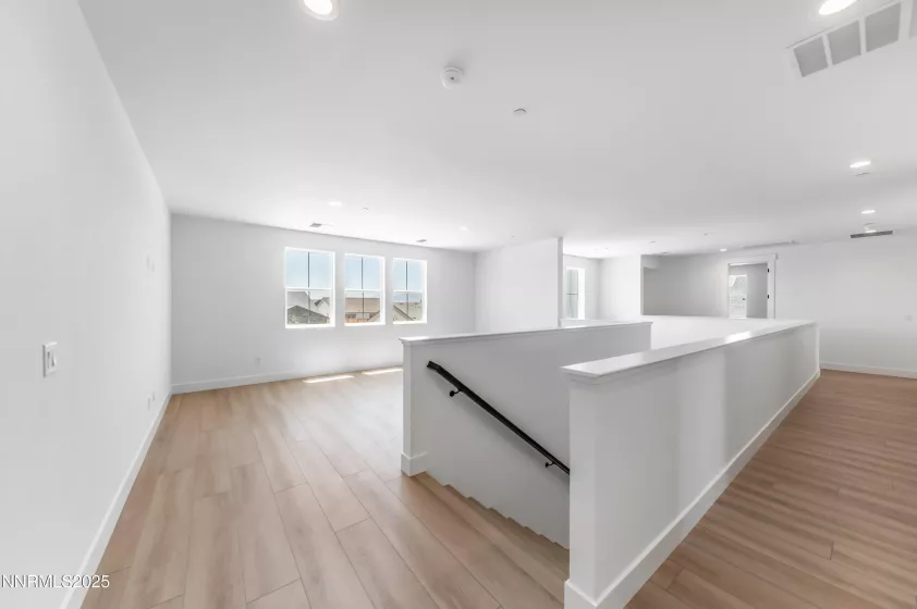 461 Hutchinson, Sparks, Nevada 89441, 5 Bedrooms Bedrooms, ,5 BathroomsBathrooms,Residential,Residential,Hutchinson,250001554
