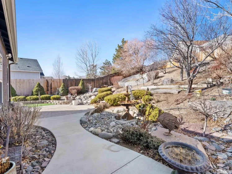 17815 Thunder River, Reno, Nevada 89508, 3 Bedrooms Bedrooms, ,2 BathroomsBathrooms,Residential,Residential,Thunder River,250001543