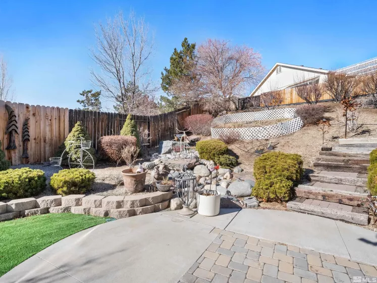 17815 Thunder River, Reno, Nevada 89508, 3 Bedrooms Bedrooms, ,2 BathroomsBathrooms,Residential,Residential,Thunder River,250001543
