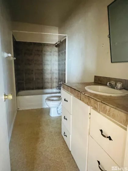 815 16th, Lovelock, Nevada 89419, 4 Bedrooms Bedrooms, ,2 BathroomsBathrooms,Residential,Residential,16th,250001544