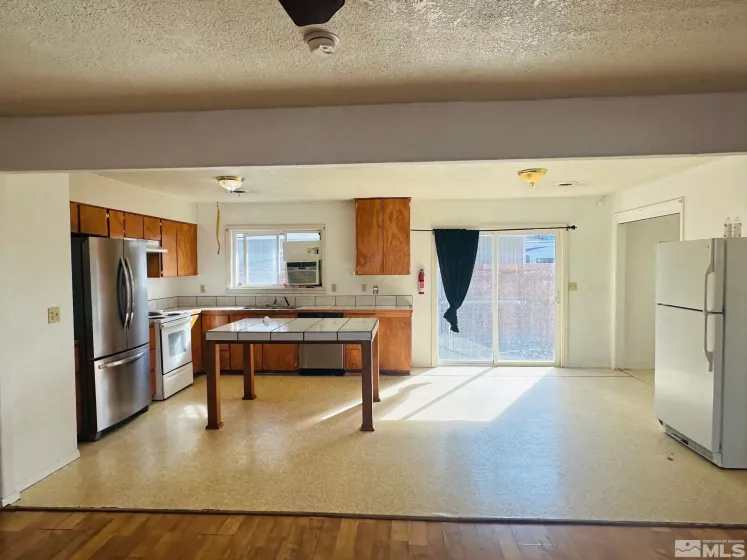 815 16th, Lovelock, Nevada 89419, 4 Bedrooms Bedrooms, ,2 BathroomsBathrooms,Residential,Residential,16th,250001544