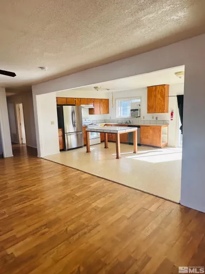 815 16th, Lovelock, Nevada 89419, 4 Bedrooms Bedrooms, ,2 BathroomsBathrooms,Residential,Residential,16th,250001544