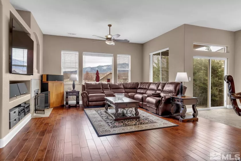 314 San Roma, Dayton, Nevada 89403, 3 Bedrooms Bedrooms, ,2 BathroomsBathrooms,Residential,Residential,San Roma,250001486