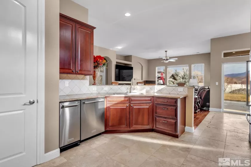 314 San Roma, Dayton, Nevada 89403, 3 Bedrooms Bedrooms, ,2 BathroomsBathrooms,Residential,Residential,San Roma,250001486
