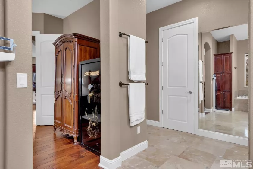 314 San Roma, Dayton, Nevada 89403, 3 Bedrooms Bedrooms, ,2 BathroomsBathrooms,Residential,Residential,San Roma,250001486