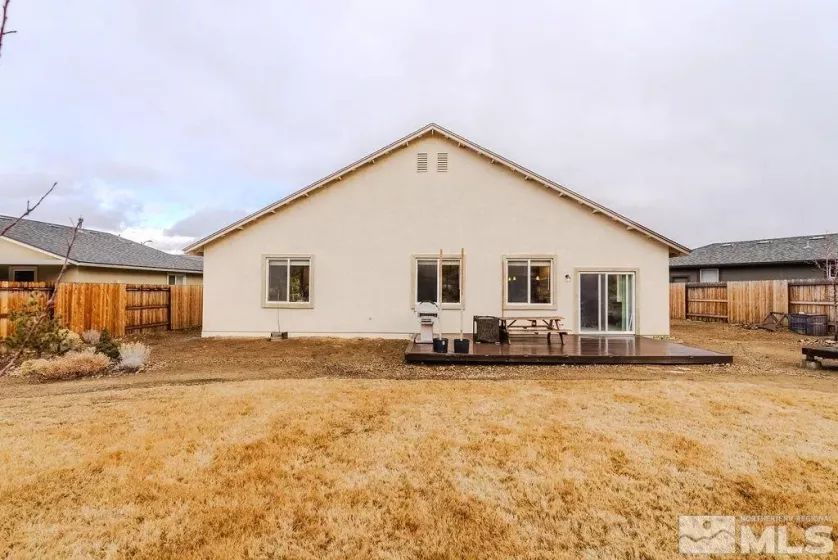 8235 Opal, Reno, Nevada 89506, 3 Bedrooms Bedrooms, ,2 BathroomsBathrooms,Residential,Residential,Opal,250001460