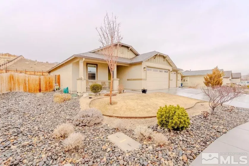 8235 Opal, Reno, Nevada 89506, 3 Bedrooms Bedrooms, ,2 BathroomsBathrooms,Residential,Residential,Opal,250001460