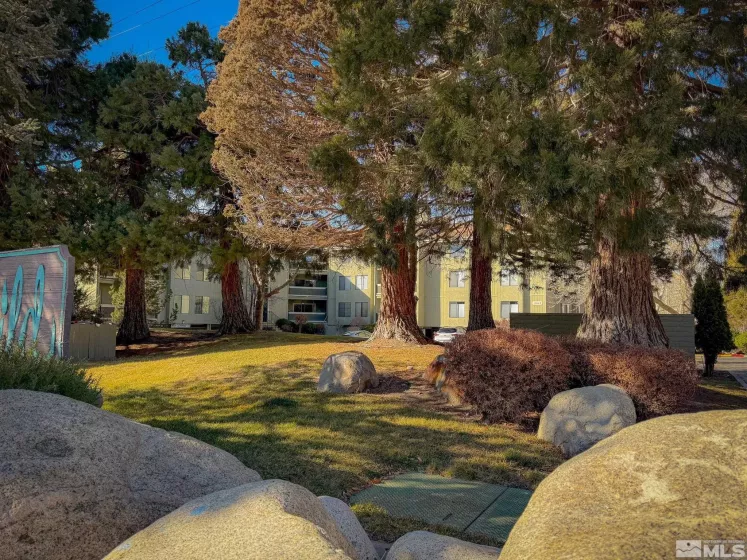 2855 Idlewild, Reno, Nevada 89509, 2 Bedrooms Bedrooms, ,2 BathroomsBathrooms,Residential,Residential,Idlewild,250001389