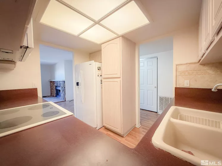 2855 Idlewild, Reno, Nevada 89509, 2 Bedrooms Bedrooms, ,2 BathroomsBathrooms,Residential,Residential,Idlewild,250001389
