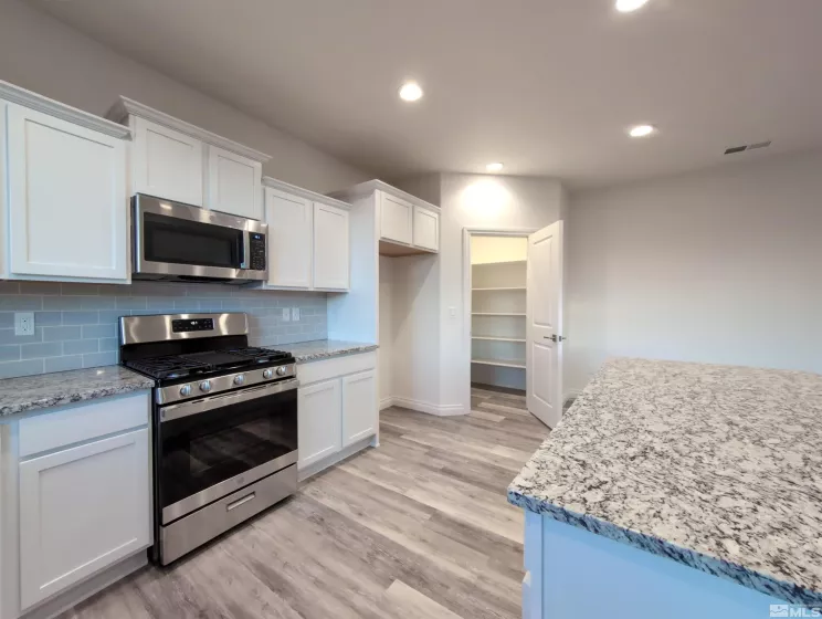 4015 Cold Springs, Reno, Nevada 89508, 4 Bedrooms Bedrooms, ,3 BathroomsBathrooms,Residential,Residential,Cold Springs,250001396