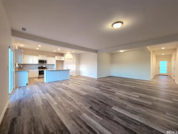 4015 Cold Springs, Reno, Nevada 89508, 4 Bedrooms Bedrooms, ,3 BathroomsBathrooms,Residential,Residential,Cold Springs,250001396