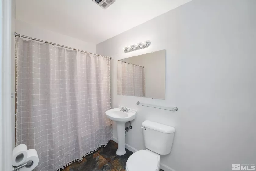 1940 4th, Sparks, Nevada 89431, 2 Bedrooms Bedrooms, ,1 BathroomBathrooms,Residential,Residential,4th,250001205