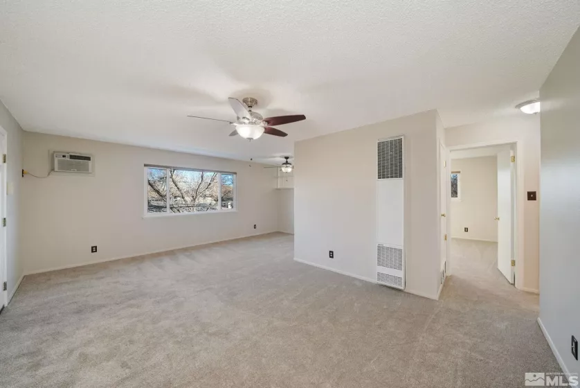 1940 4th, Sparks, Nevada 89431, 2 Bedrooms Bedrooms, ,1 BathroomBathrooms,Residential,Residential,4th,250001205