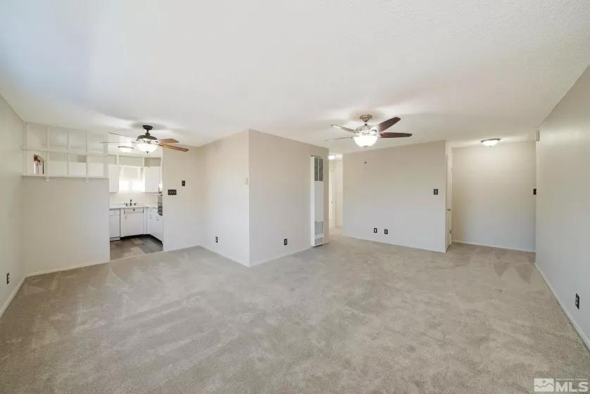 1940 4th, Sparks, Nevada 89431, 2 Bedrooms Bedrooms, ,1 BathroomBathrooms,Residential,Residential,4th,250001205