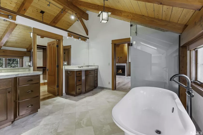 123 Five Creek, Gardnerville, Nevada 89460, 5 Bedrooms Bedrooms, ,7 BathroomsBathrooms,Residential,Residential,Five Creek,250001342