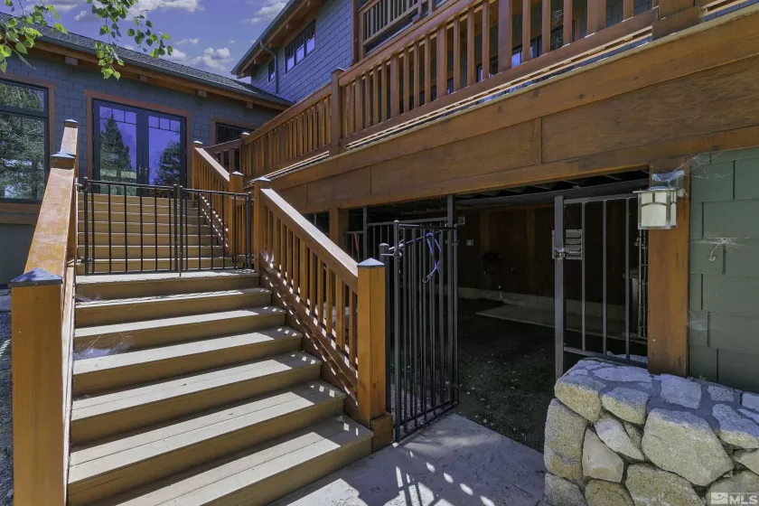 123 Five Creek, Gardnerville, Nevada 89460, 5 Bedrooms Bedrooms, ,7 BathroomsBathrooms,Residential,Residential,Five Creek,250001342