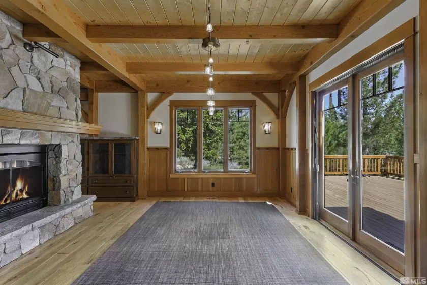 123 Five Creek, Gardnerville, Nevada 89460, 5 Bedrooms Bedrooms, ,7 BathroomsBathrooms,Residential,Residential,Five Creek,250001342