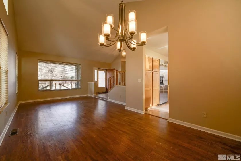 1685 Southview, Sparks, Nevada 89436, 5 Bedrooms Bedrooms, ,3 BathroomsBathrooms,Residential,Residential,Southview,250001290