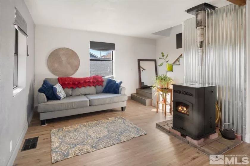 110 R, Virginia City, Nevada 89440, 3 Bedrooms Bedrooms, ,2 BathroomsBathrooms,Residential,Residential,R,250001210