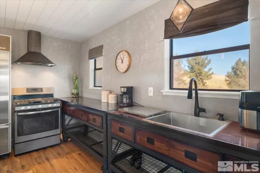 110 R, Virginia City, Nevada 89440, 3 Bedrooms Bedrooms, ,2 BathroomsBathrooms,Residential,Residential,R,250001210