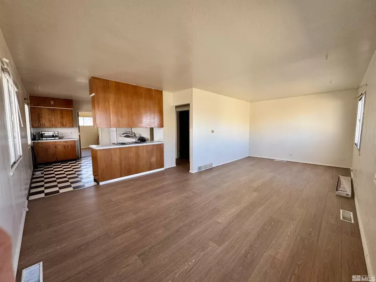 121 Haskell, Winnemucca, Nevada 89445, 2 Bedrooms Bedrooms, ,1 BathroomBathrooms,Residential,Residential,Haskell,250001089