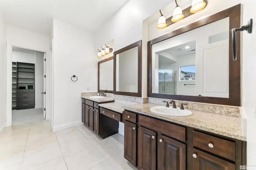 6250 Vista Montagna, Reno, Nevada 89519, 4 Bedrooms Bedrooms, ,4 BathroomsBathrooms,Residential,Residential,Vista Montagna,250001097