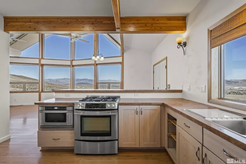 2330 Hillcrest, Fernley, Nevada 89408, 2 Bedrooms Bedrooms, ,3 BathroomsBathrooms,Residential,Residential,Hillcrest,250000577