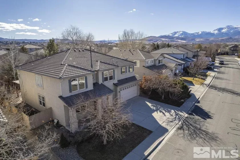 10850 Dancing Aspen, Reno, Nevada 89521, 4 Bedrooms Bedrooms, ,3 BathroomsBathrooms,Residential,Residential,Dancing Aspen,250000526