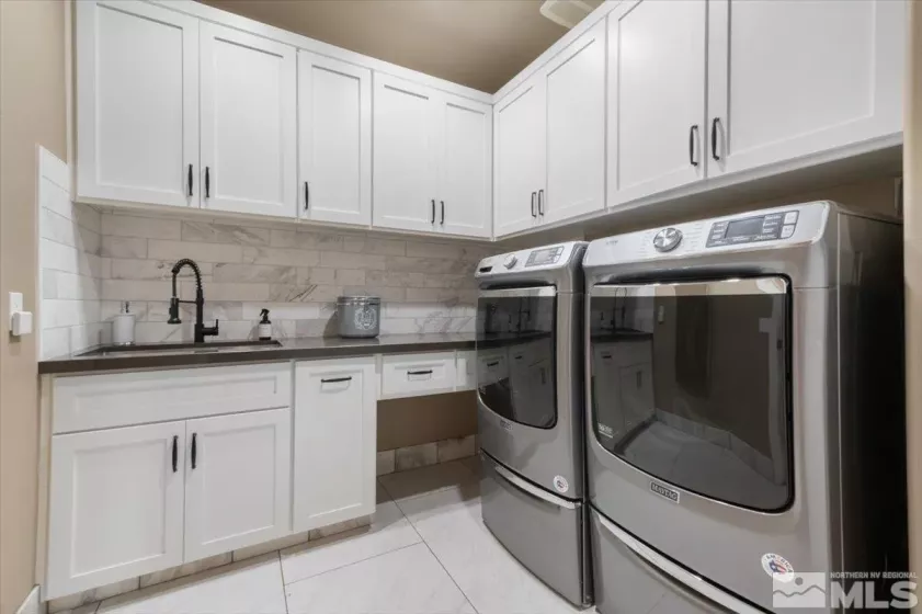 3035 Palmer Pointe, Reno, Nevada 89511, 5 Bedrooms Bedrooms, ,5 BathroomsBathrooms,Residential,Residential,Palmer Pointe,250000337