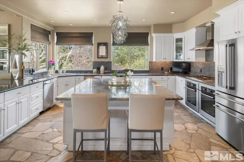3035 Palmer Pointe, Reno, Nevada 89511, 5 Bedrooms Bedrooms, ,5 BathroomsBathrooms,Residential,Residential,Palmer Pointe,250000337