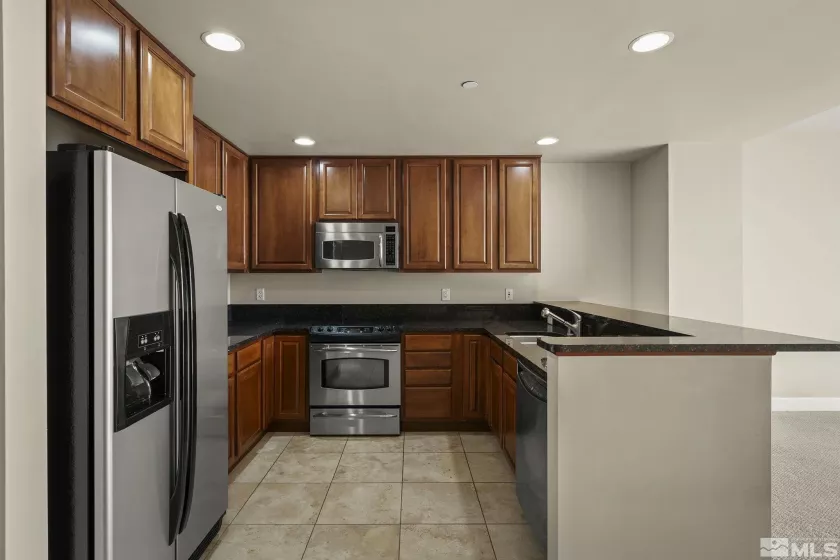 50 Sierra, Reno, Nevada 89501, 1 Bedroom Bedrooms, ,1 BathroomBathrooms,Residential,Residential,Sierra,250000198