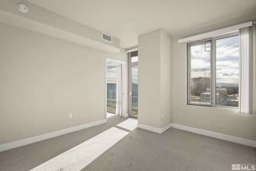 50 Sierra, Reno, Nevada 89501, 1 Bedroom Bedrooms, ,1 BathroomBathrooms,Residential,Residential,Sierra,250000198
